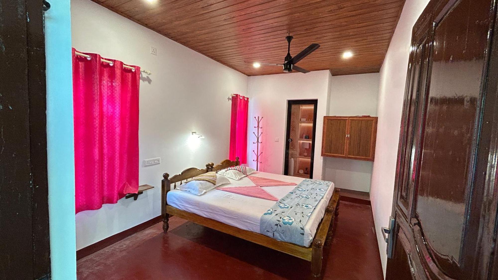 Marari Sabari Home Stay Mararikulam Esterno foto